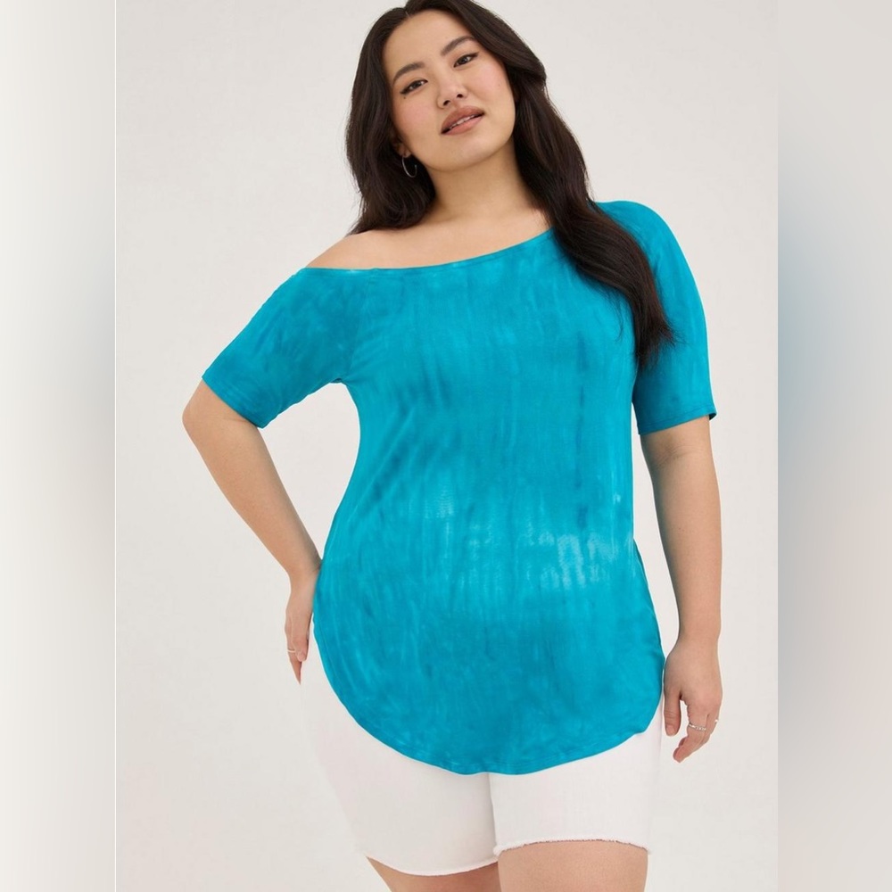 Super Soft by Torrid 2x off shoulder tunic tee